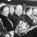 I 1958 hadde Windjammer - filmen om "Christian Radich" - premiere på Colosseum kino i Oslo. Det norske kongehuset til stede ved Kong Olav, Prinsesse Ragnhild og Prinsesse Astrid. (Foto: Jan Nordby NTB / Scanpix)